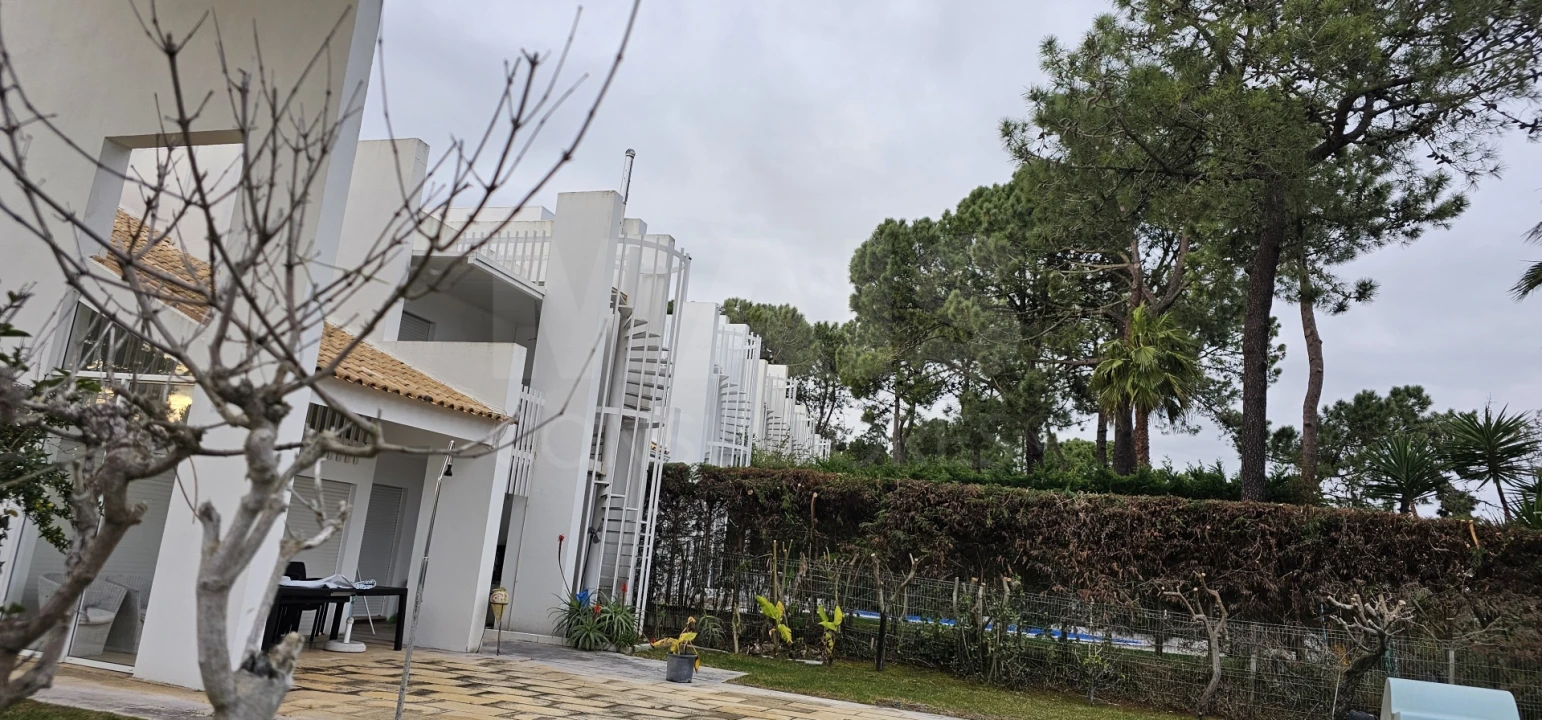 Moradia T2 para Venda em Carvalhal Foto 9