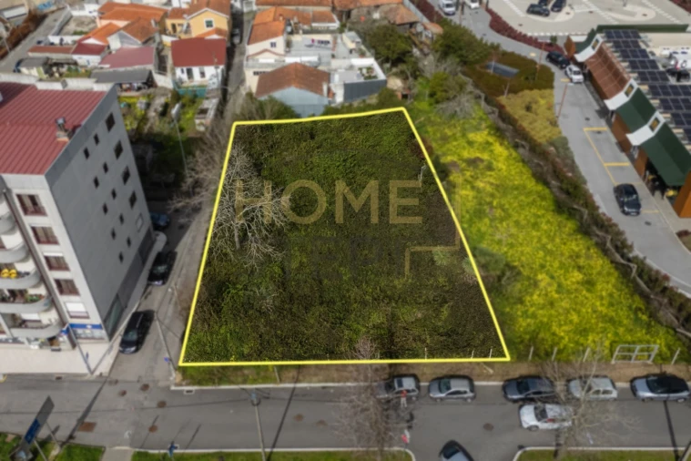 Terreno para Venda em Mafamude e Vilar do Paraíso