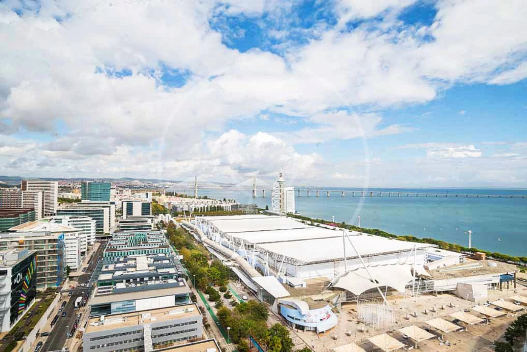 Apartamento T2 para Venda em Parque das Nações Foto 1