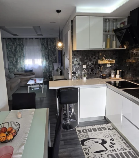 Apartamento para Venda em Camarate, Unhos e Apelação