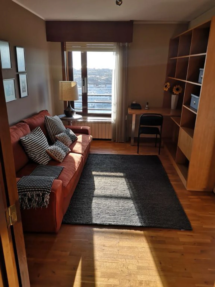 Apartamento T3 para Arrendamento em Santa Marinha e São Pedro da Afurada Foto 2