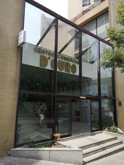 Escritório para Arrendamento em Santa Marinha e São Pedro da Afurada