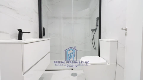 Apartamento T5 para Venda em Cidade da Maia