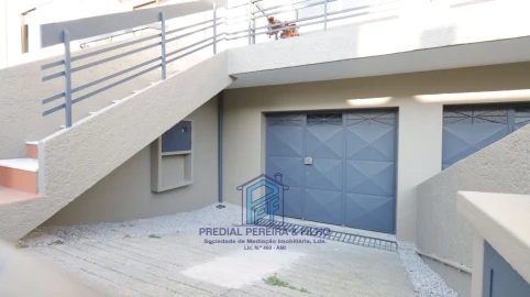 Apartamento T5 para Venda em Cidade da Maia