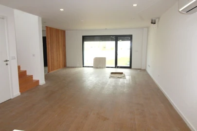 Moradia T4 para Venda em Marrazes e Barosa