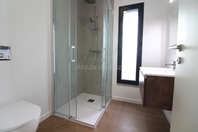 Moradia T4 para Venda em Marrazes e Barosa