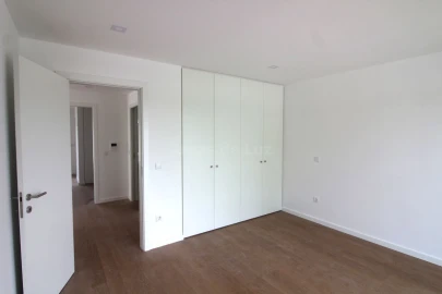 Moradia T4 para Venda em Marrazes e Barosa