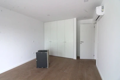 Moradia T4 para Venda em Marrazes e Barosa