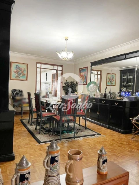 Moradia T4 para Venda em Arcozelo