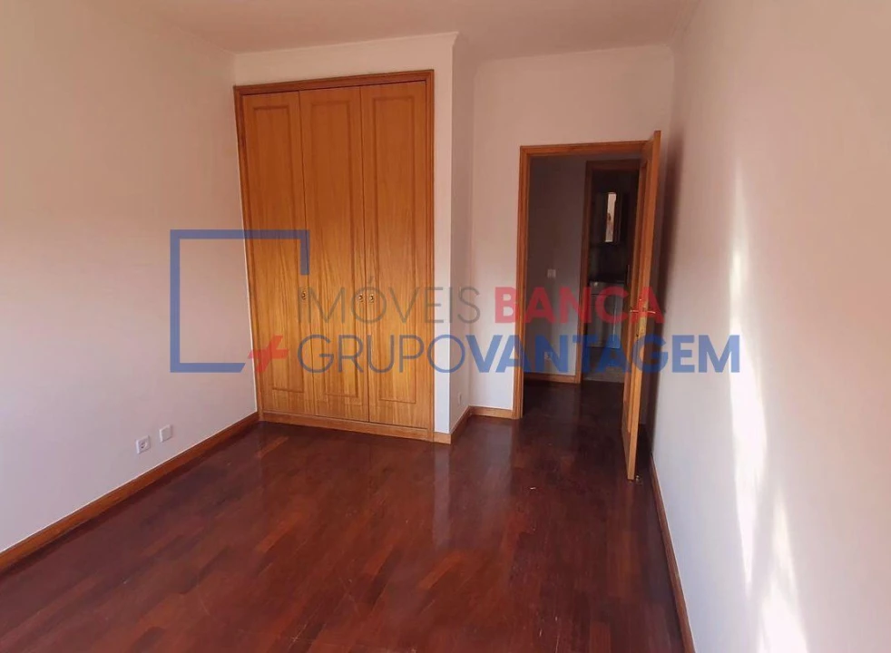 Apartamento T3 para Venda em Pedroso e Seixezelo Foto 12