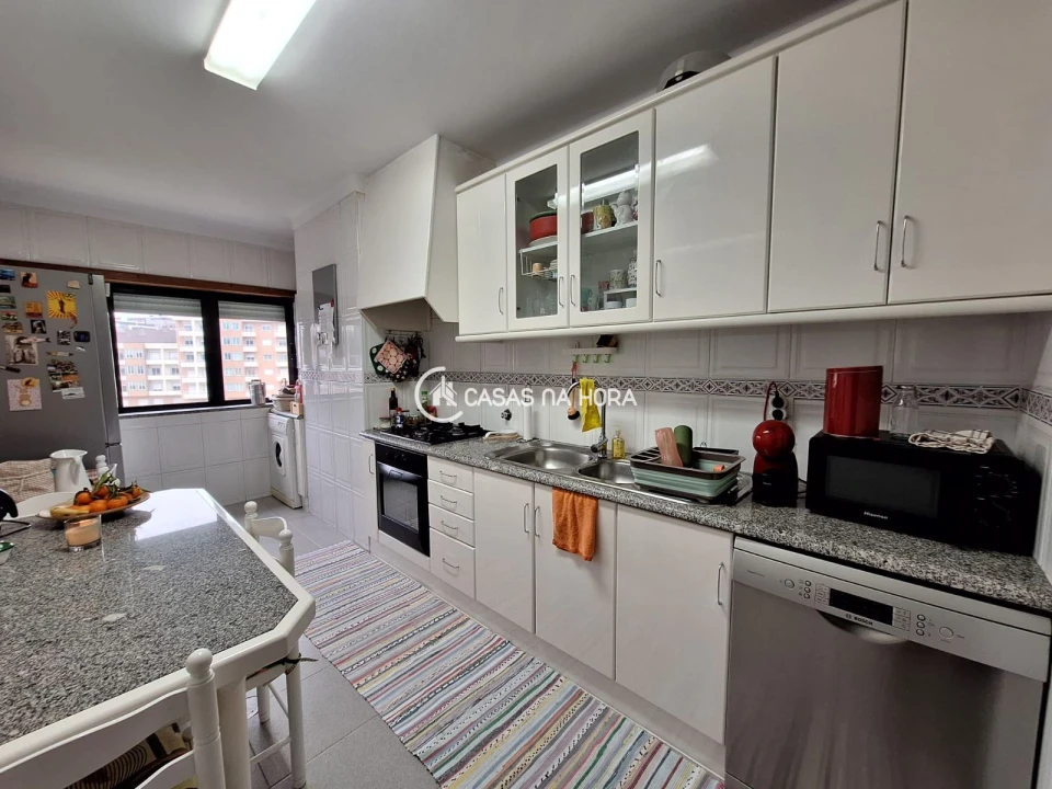 Apartamento T3 para Venda em Viseu Foto 1