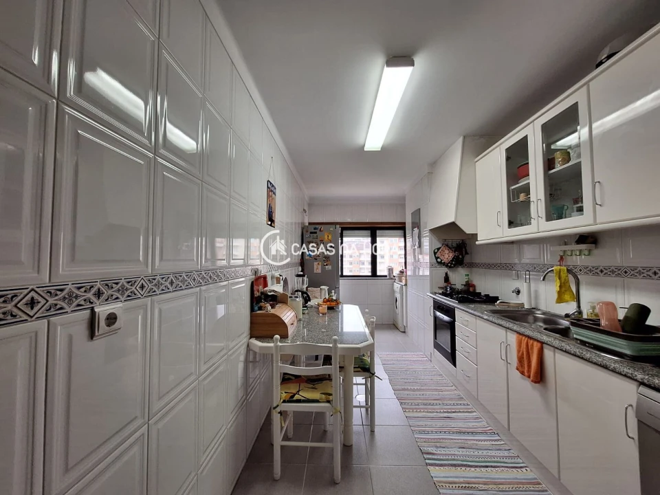 Apartamento T3 para Venda em Viseu Foto 4