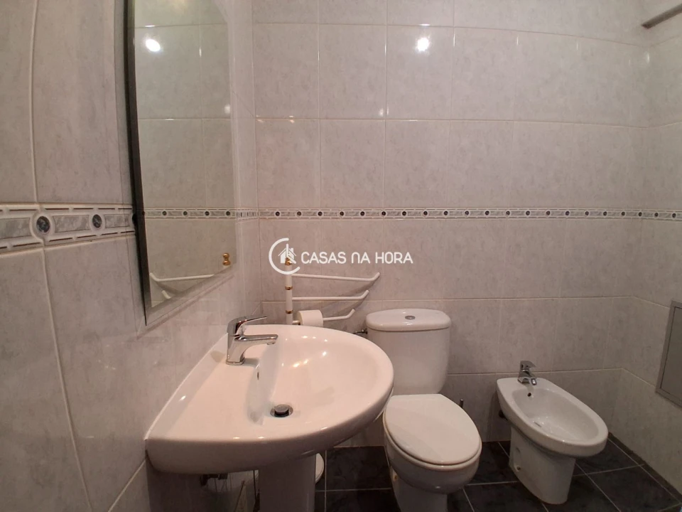 Apartamento T3 para Venda em Viseu Foto 15