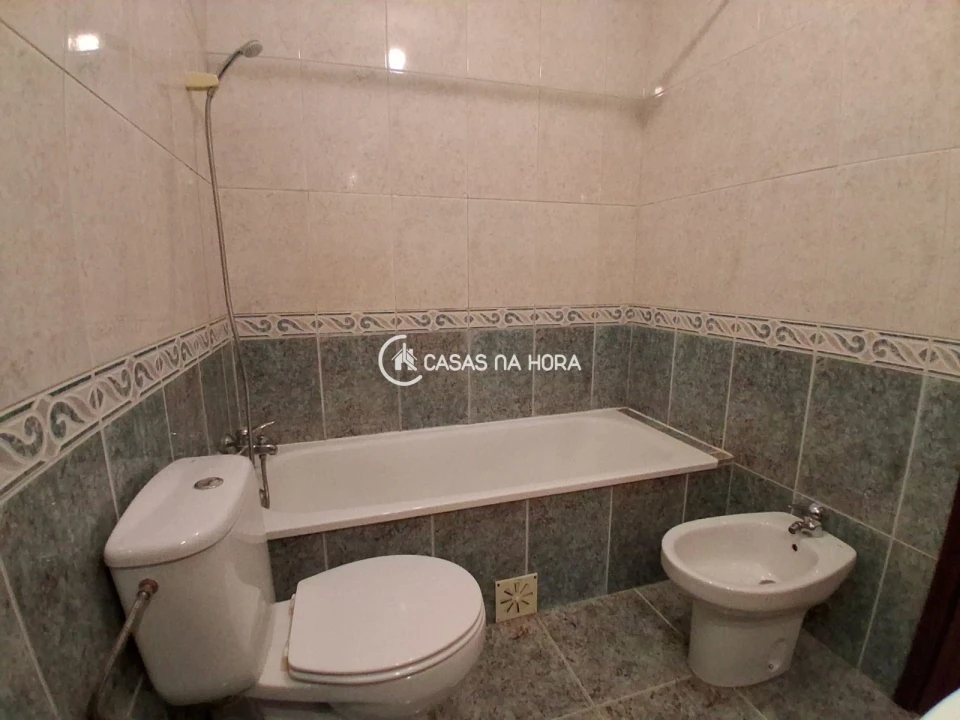 Apartamento T3 para Venda em Viseu Foto 17