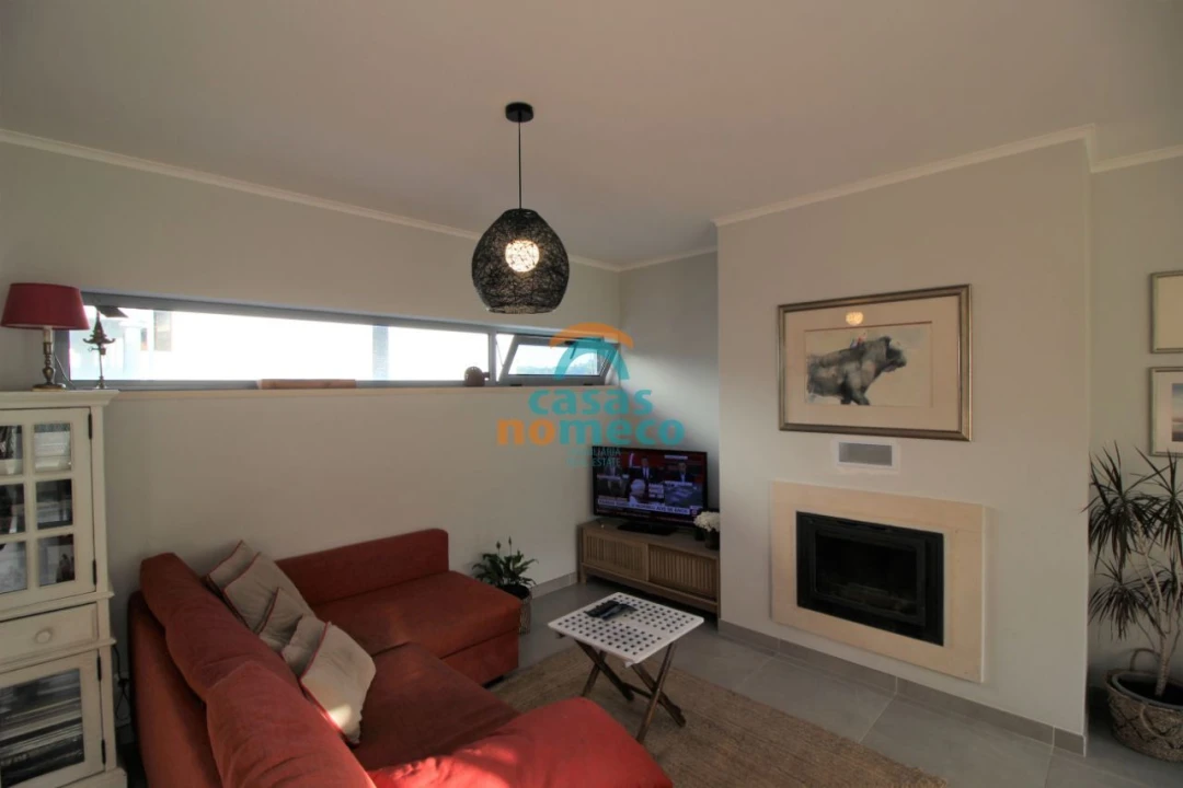 Moradia T3 para Venda em Sesimbra (Castelo) Foto 5