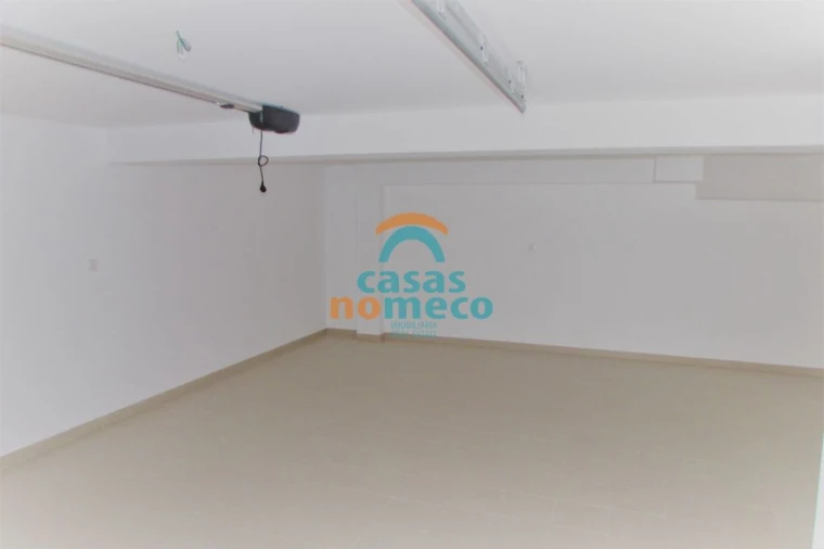 Moradia T3 para Venda em Sesimbra (Castelo) Foto 25