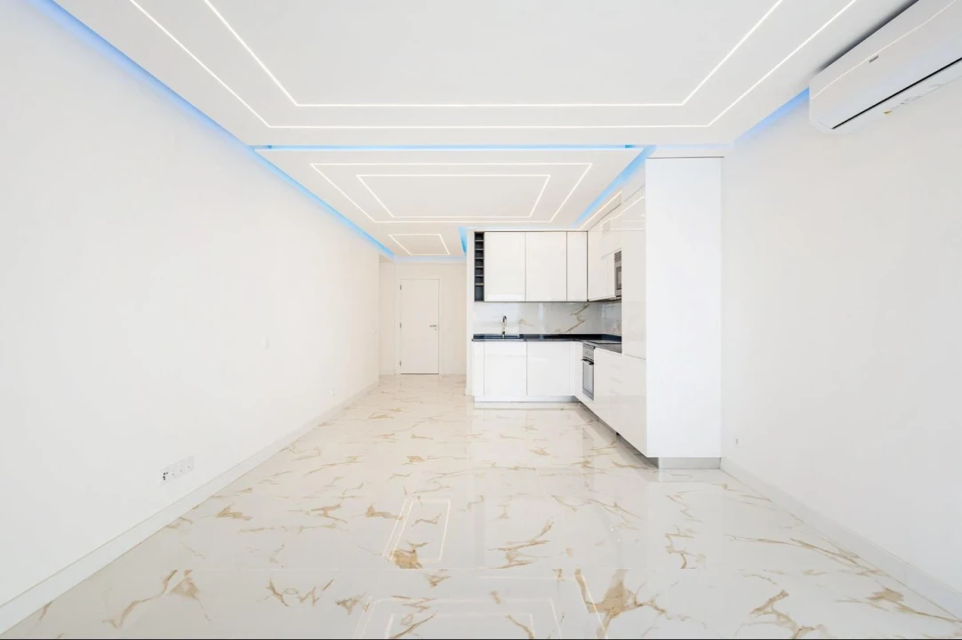 Apartamento T2 para Venda em Quarteira Foto 8