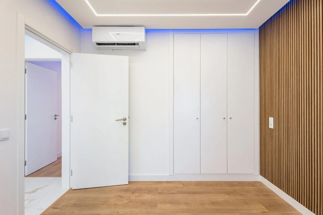 Apartamento T2 para Venda em Quarteira Foto 12