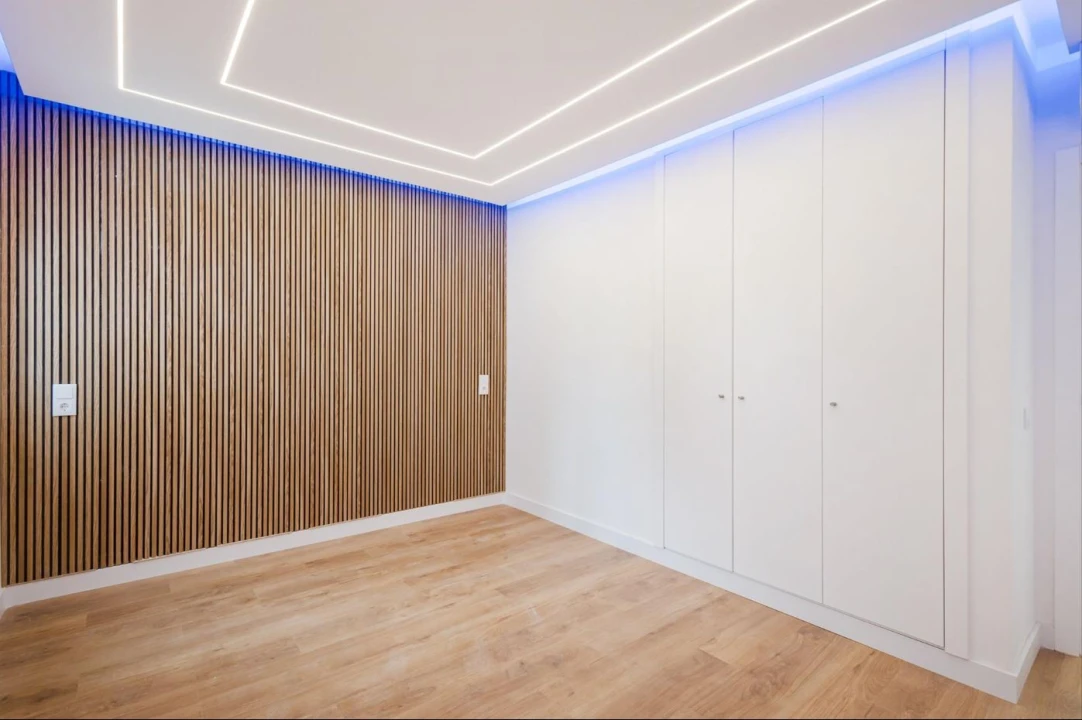 Apartamento T2 para Venda em Quarteira Foto 16