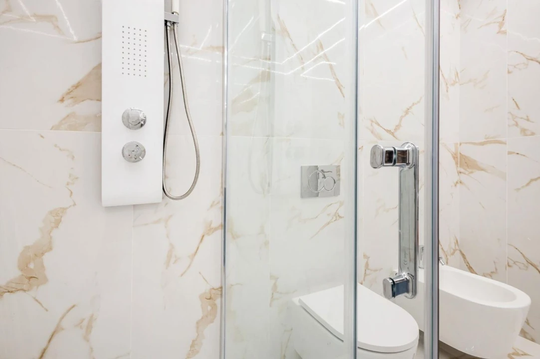 Apartamento T2 para Venda em Quarteira Foto 23