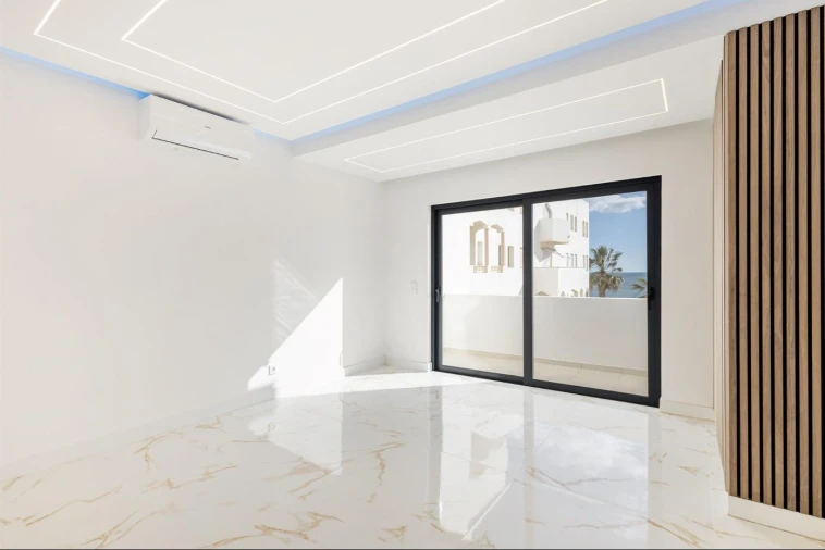 Apartamento T2 para Venda em Quarteira Foto 6