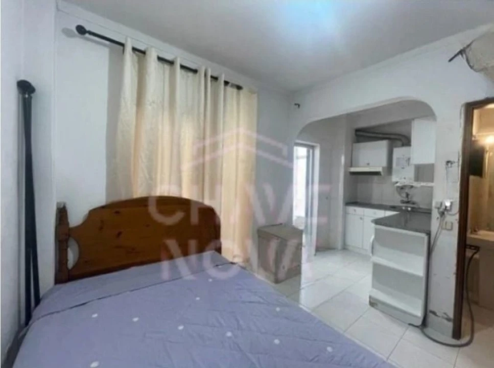 Apartamento T2 para Venda em Quarteira Foto 7