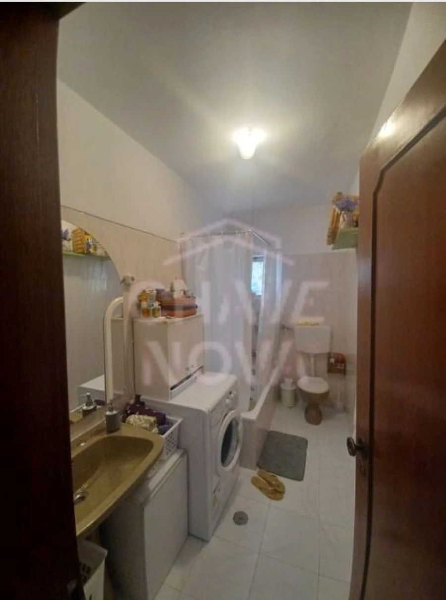 Apartamento T2 para Venda em Quarteira Foto 11
