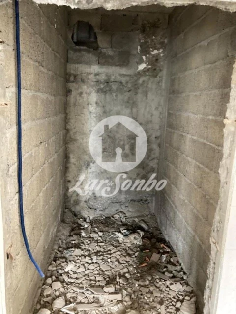 Moradia T2 para Venda em Santa Cruz da Graciosa