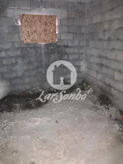 Moradia T2 para Venda em Santa Cruz da Graciosa