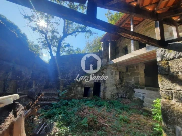 Moradia T2 para Venda em Moreira do Rei e Várzea Cova