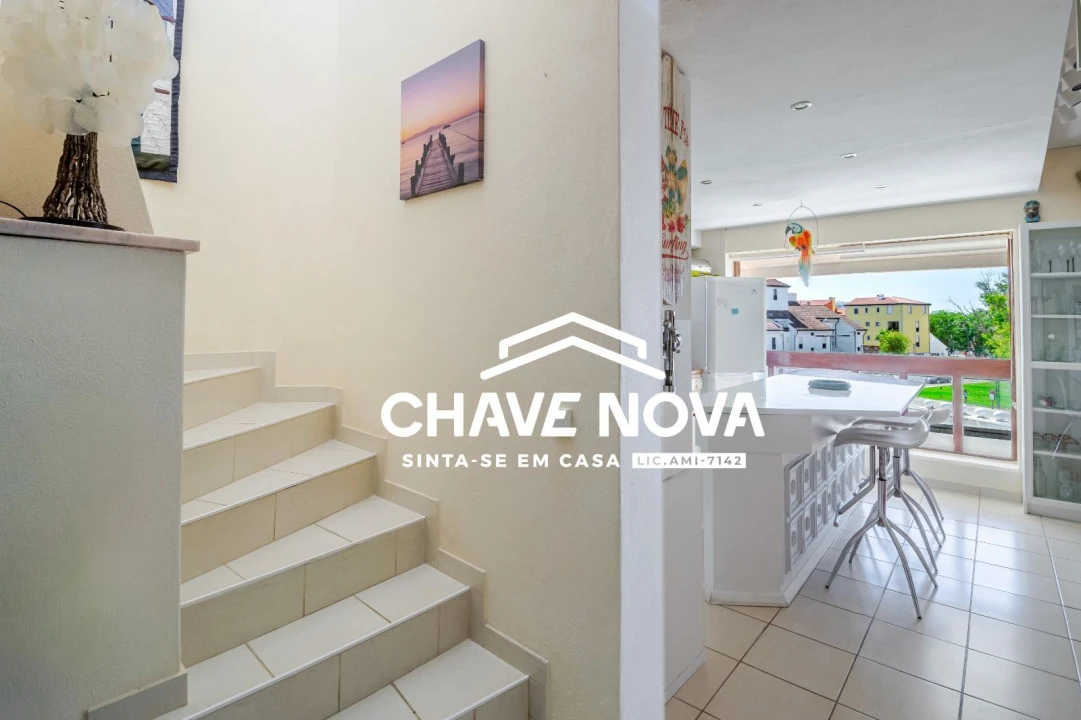 Apartamento T3 para Venda em Quarteira Foto 13