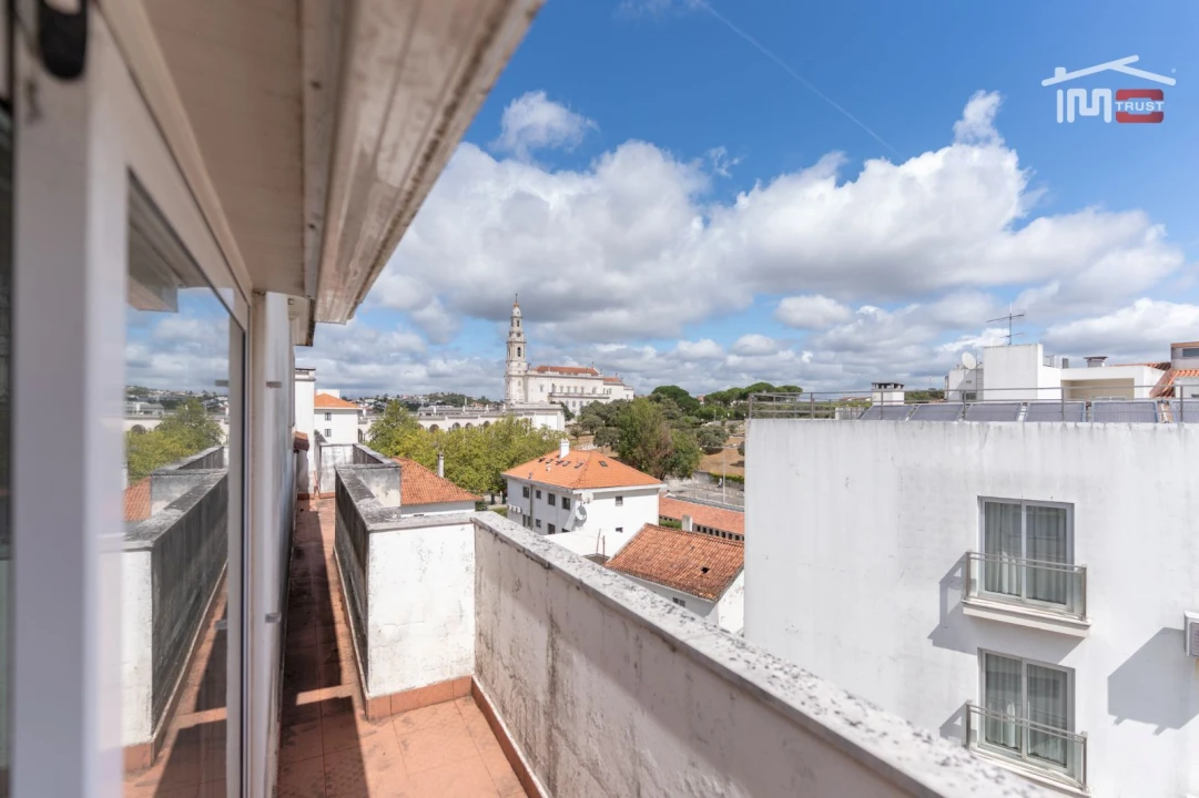 Apartamento T1 para Arrendamento em Fatima Foto 15