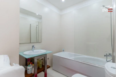 Moradia T5 para Venda em São João Baptista e Santa Maria dos Olivais