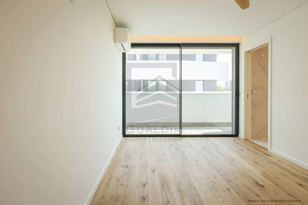 Apartamento T3 para Venda em Esgueira Foto 14