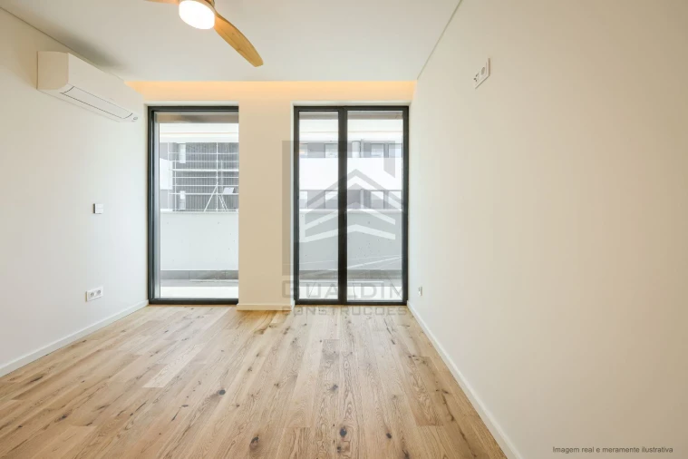 Apartamento T3 para Venda em Esgueira Foto 12