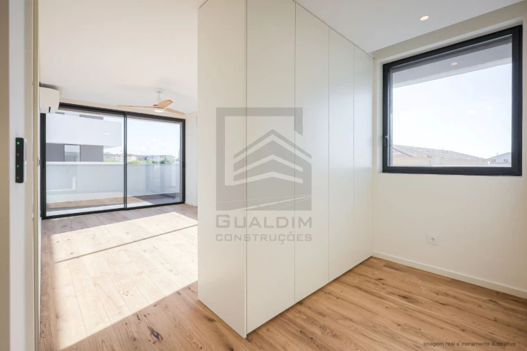 Apartamento T3 para Venda em Esgueira Foto 17