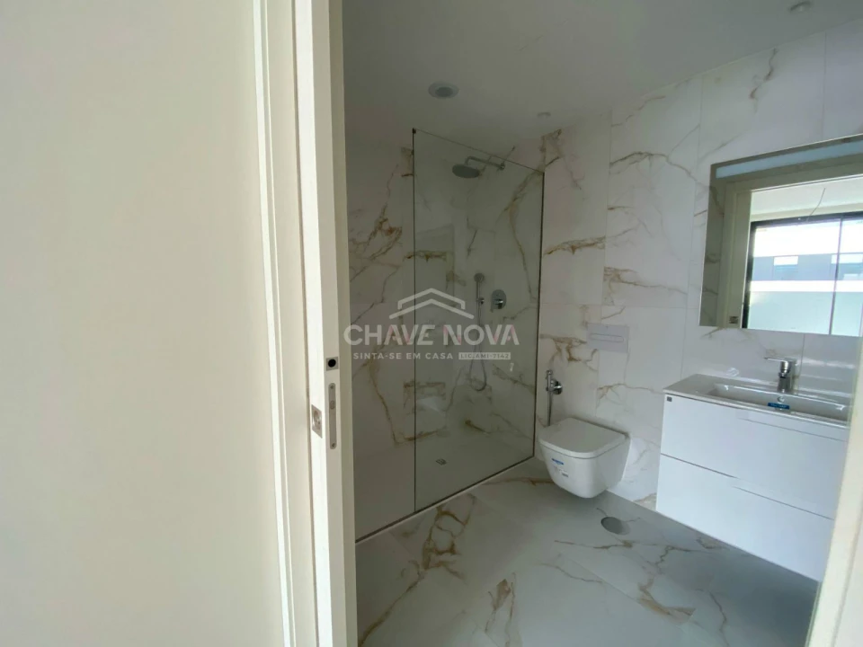 Apartamento T2 para Venda em Glória e Vera Cruz Foto 20