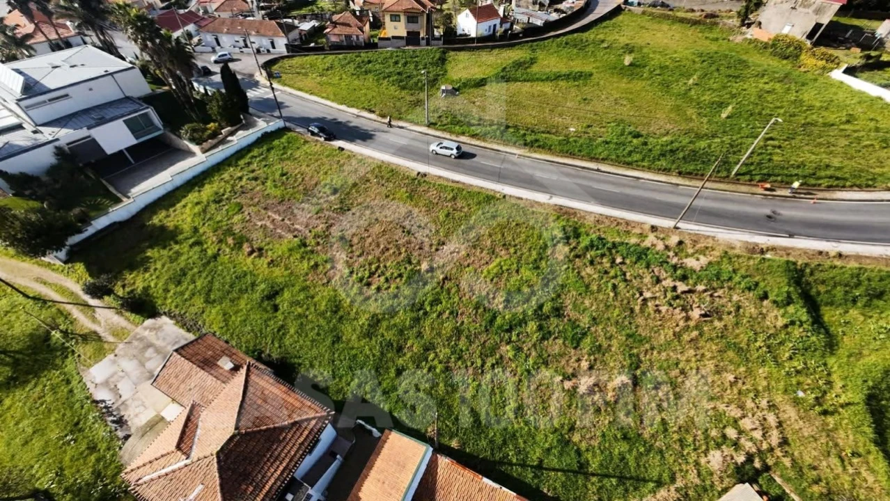 Terreno para Venda em O. Azeméis, Riba-Ul, Ul, Macinhata Seixa, Madail Foto 2