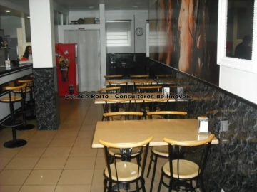 Loja para Trespasse em Paranhos