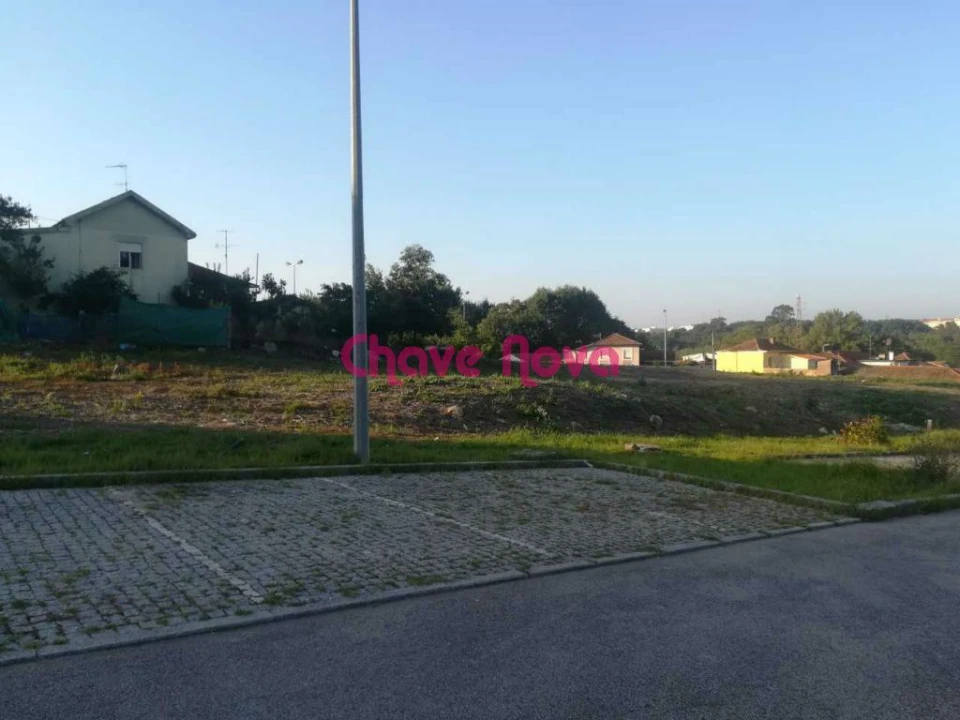 Terreno P/ Prédio para Venda em Vilar de Andorinho Foto 5