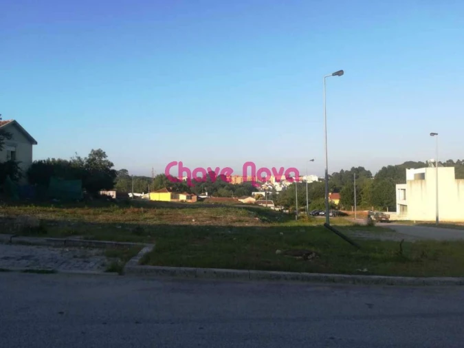 Terreno P/ Prédio para Venda em Vilar de Andorinho Foto 6