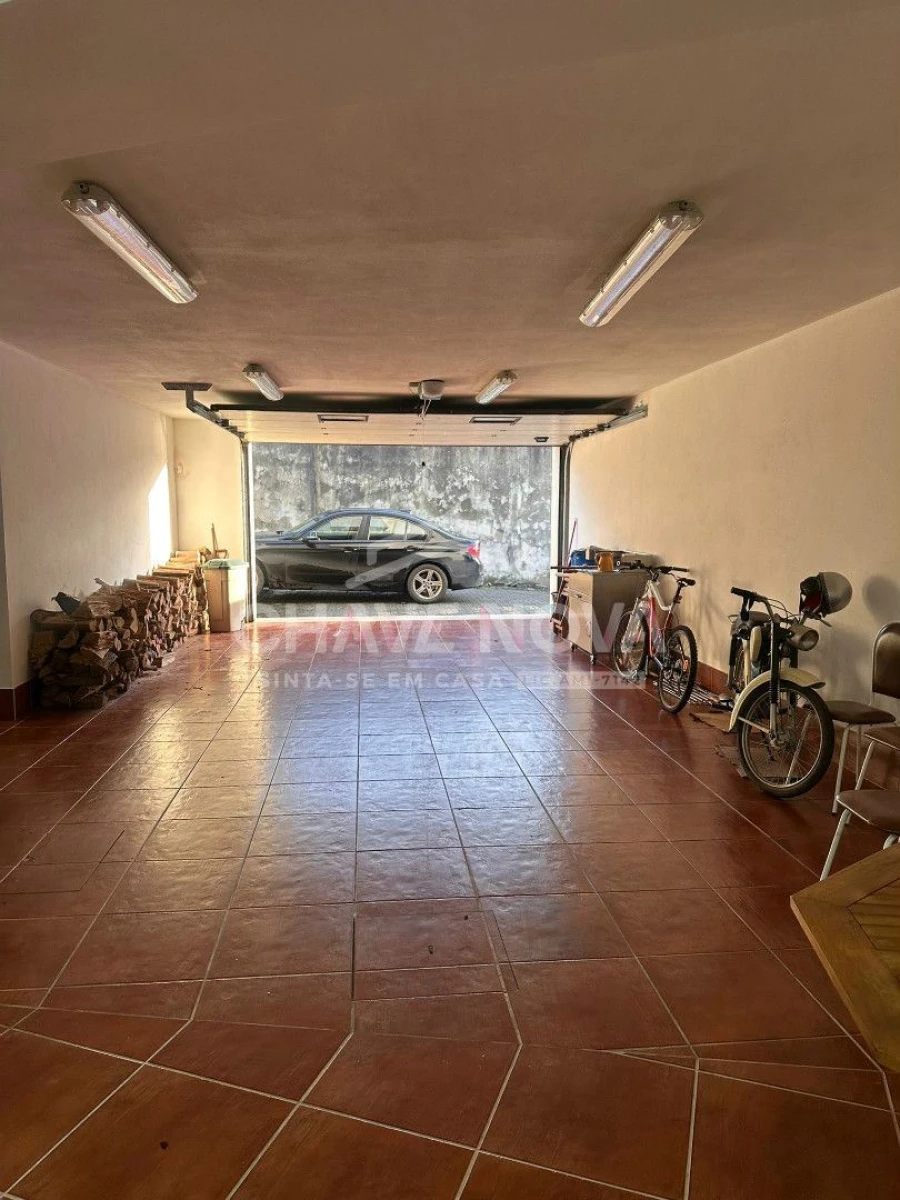 Moradia T3 para Venda em Alquerubim Foto 21