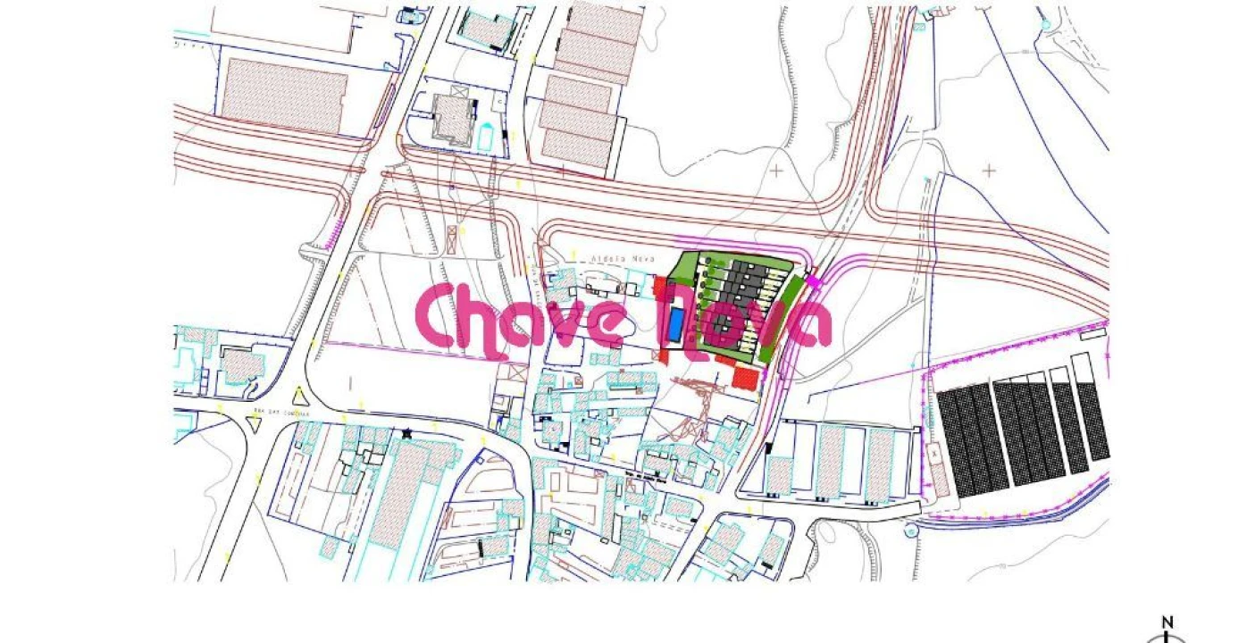 Terreno para Venda em Milheiros Foto 4