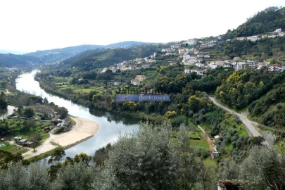 Moradia T2 para Venda em São Pedro de Alva e São Paio de Mondego