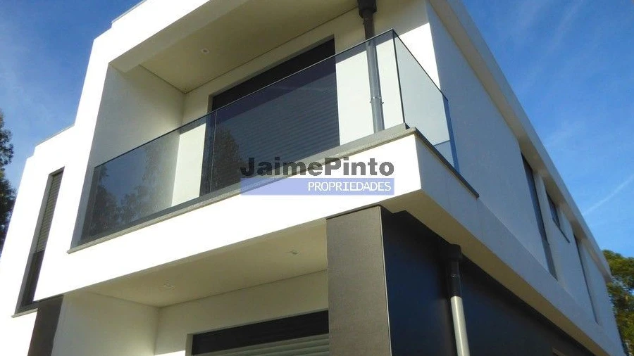 Moradia T4 para Venda em Espinho