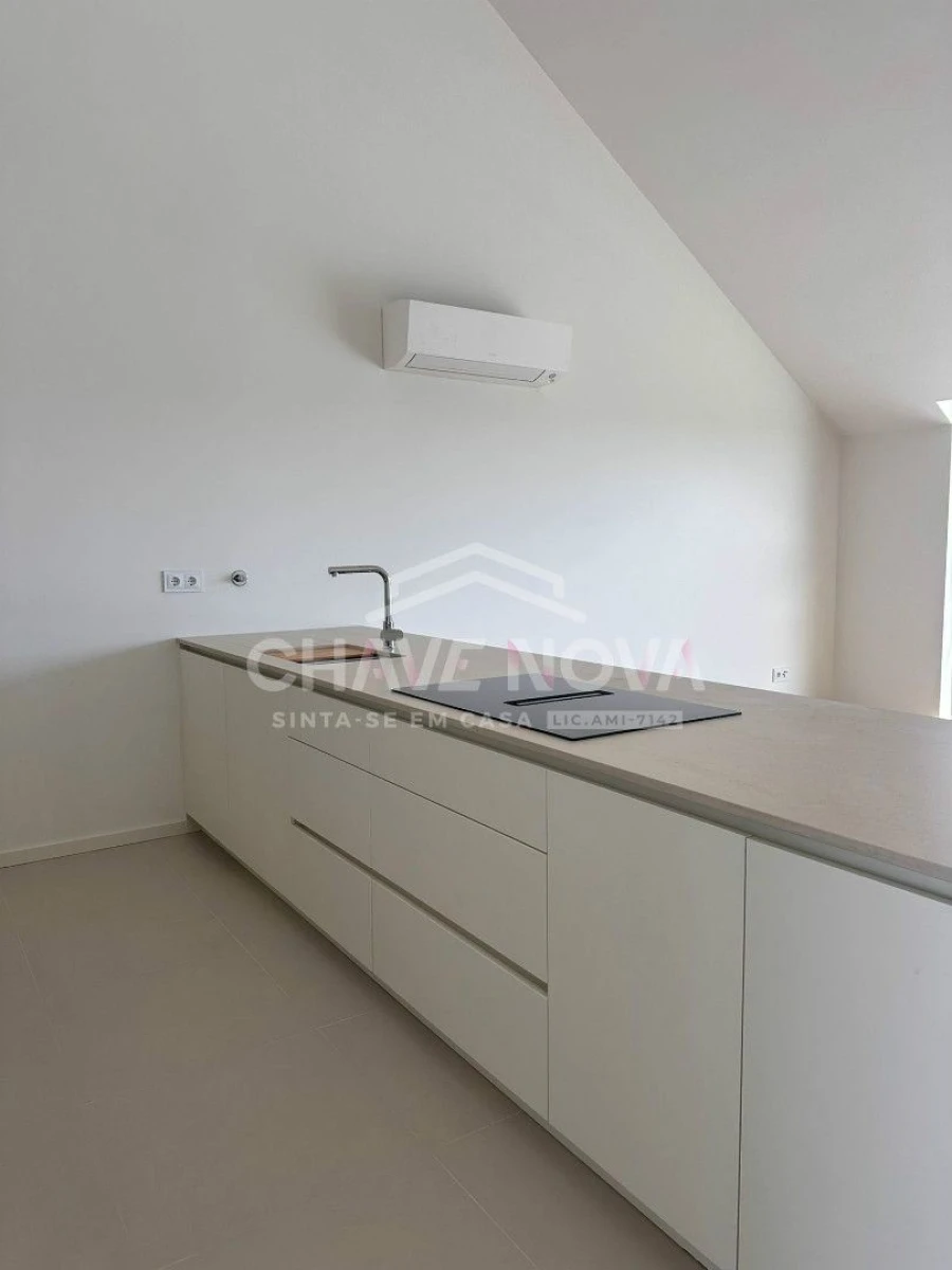 Apartamento T3 para Venda em Glória e Vera Cruz Foto 5