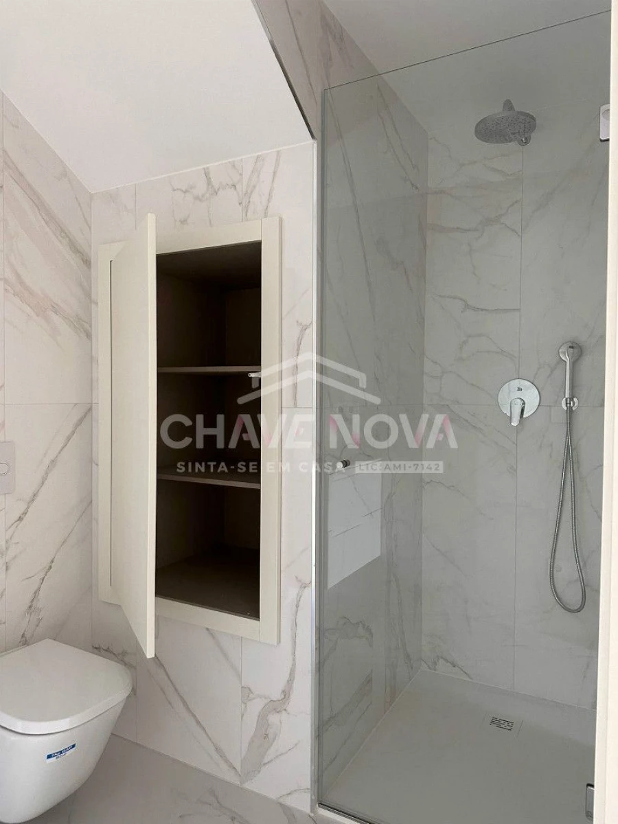 Apartamento T3 para Venda em Glória e Vera Cruz Foto 12