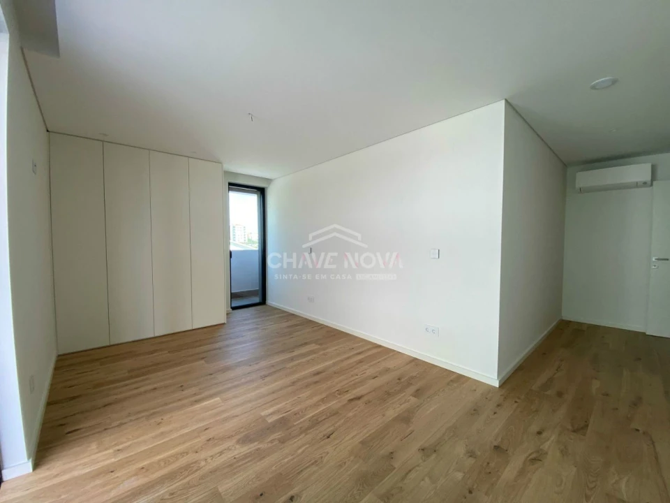 Apartamento T2 para Venda em Glória e Vera Cruz Foto 4