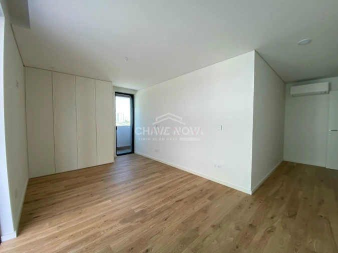 Apartamento T2 para Venda em Glória e Vera Cruz Foto 4