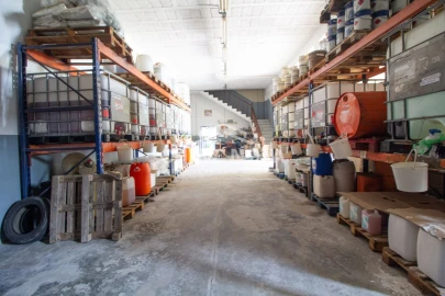 Armazém para Venda em Fânzeres e São Pedro da Cova
